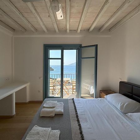 Almyra Red Villa Kythnos Bagian luar foto